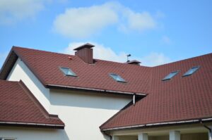 Jak wybrać blachodachówkę na swój dach